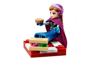 Caja Lego Frozen el brillante castillo de hielo de Elsa, Anna comiendo